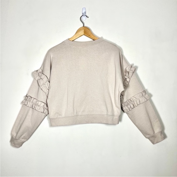 H&M ruffle sweatshirt - Picture 2 of 3